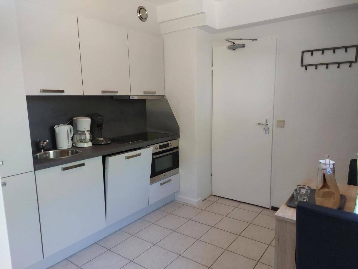 Boszicht 5 Appartement In Oostkapelle Bagian luar foto